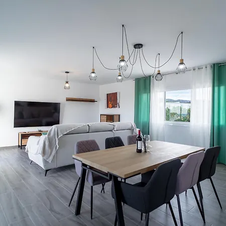 Mauri Private Pool By Casasol * Нерха