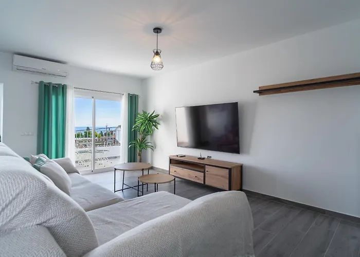 Mauri Private Pool By Casasol Нерха